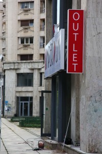 firma luminoasa outlet imperium 3